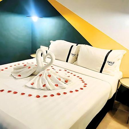 Smile Hotel Cheras Sri Permaisuri Kuala Lumpur Exteriör bild